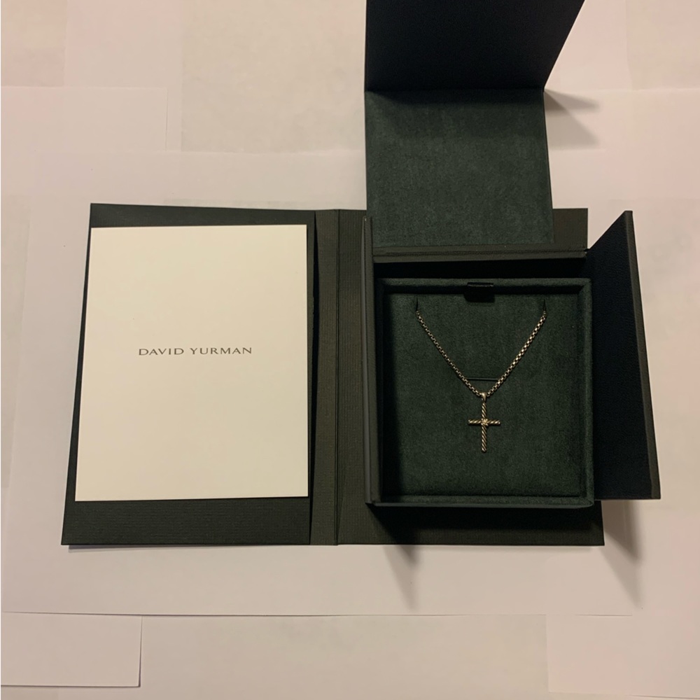 David Yurman Cable Classics Cross with Center Diamond 18” chain